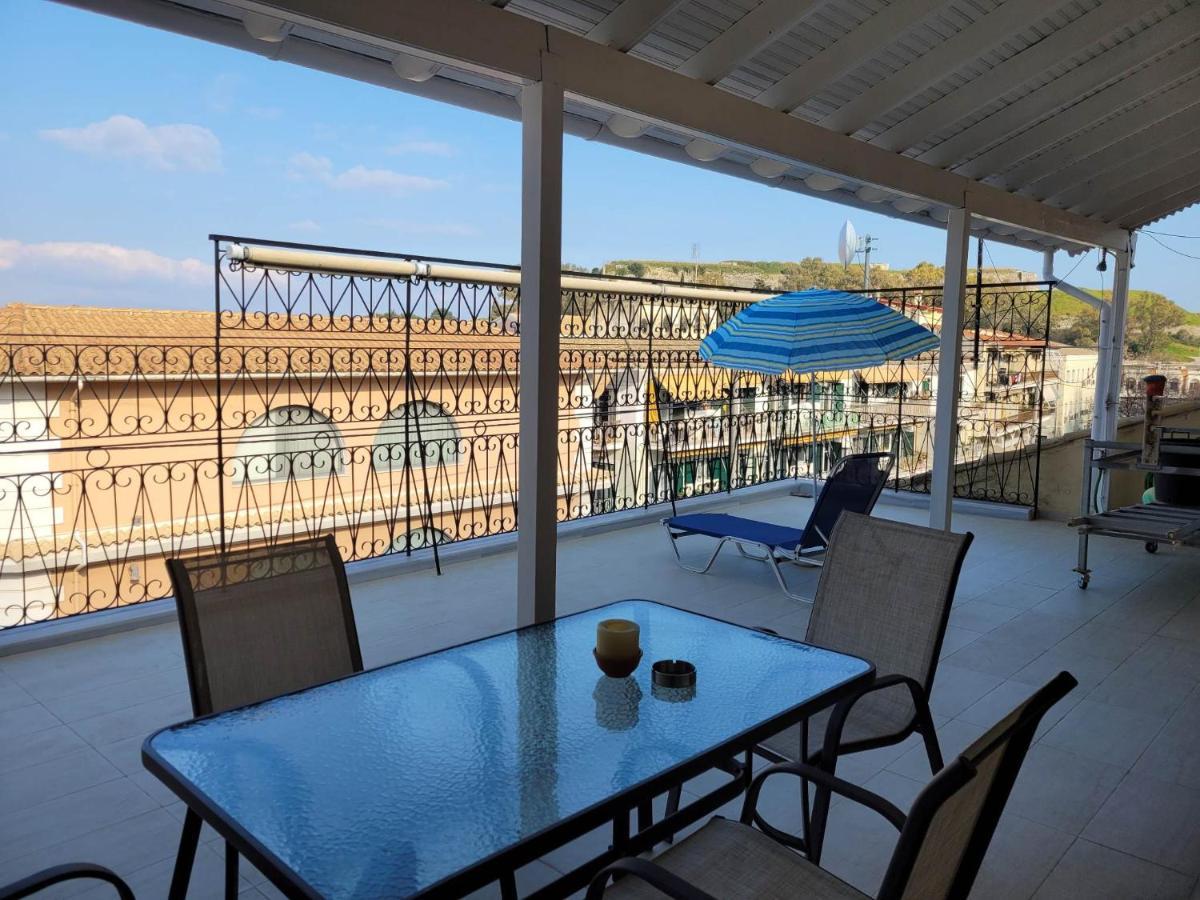 Kiki'S Penthouse Apartment Corfu  Exterior photo